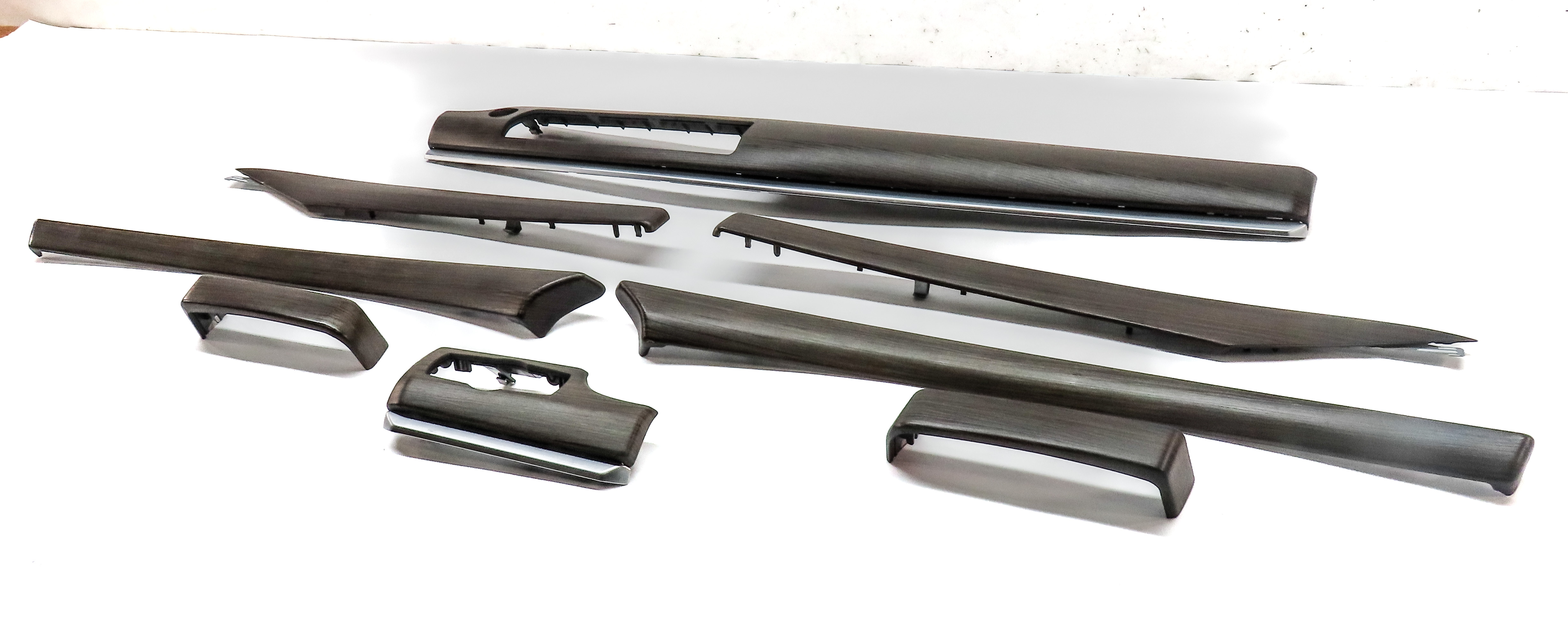 2011 BMW 535XiGT (F07) INTERIOR DASH DOOR CONSOLE TRIM SET/8 (FINELINE) — exact item pictured